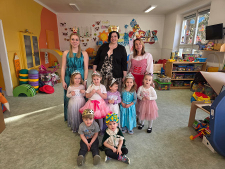 Uspořádali jsme si bál